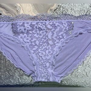 New Victoria's Secret BBV Purple Shimmer Lace Satin Bikini Panties VS Medium M
